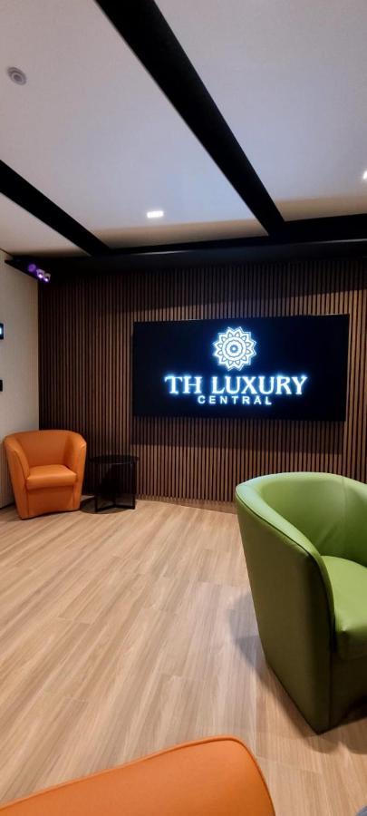 קטאניה Th Luxury Central מראה חיצוני תמונה